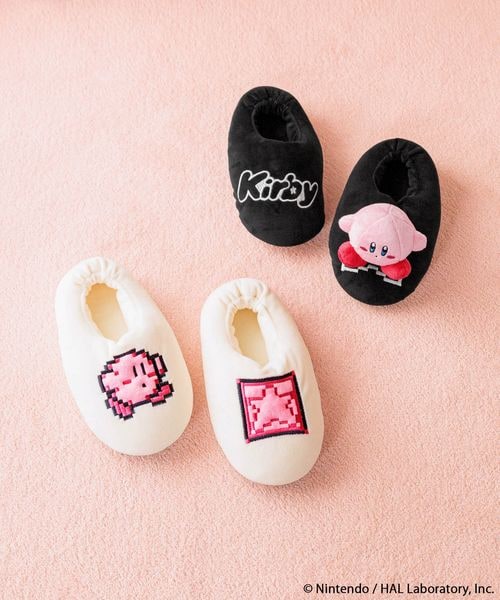 Kirby room slippers - official product photo 3