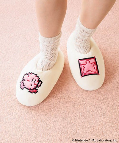 Kirby room slippers - official product photo 4