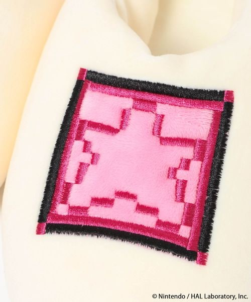 Kirby room slippers - official product photo 14