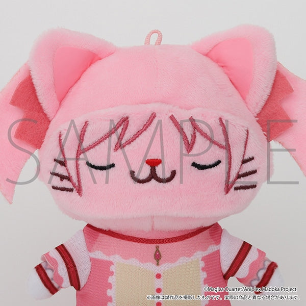 Madoka Kaname withCAT Plus cat plush keychain - official view 2