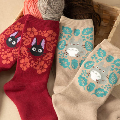 My Neighbor Totoro Beige Moisture-Treated Socks 23-25 cm - official view 4