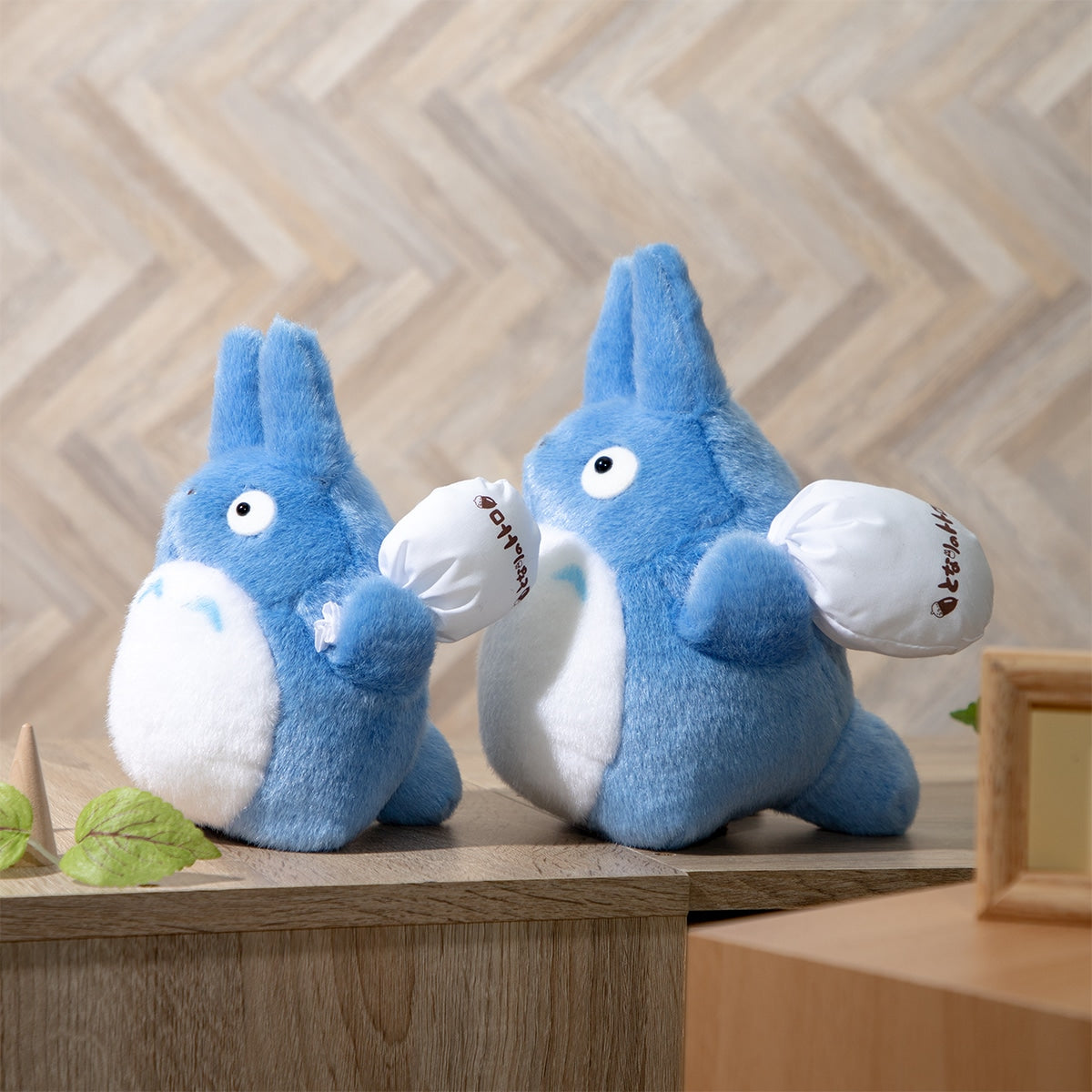 My Neighbor Totoro - Classic Blue Totoro Plush S - official view 6