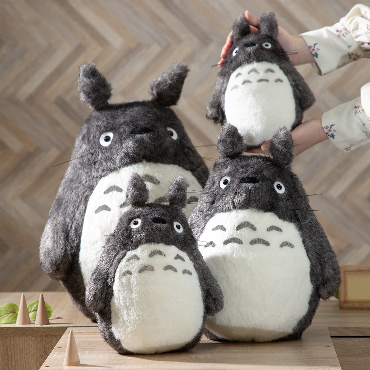 My Neighbor Totoro - Classic Totoro Plush (3 Sizes) - S - 23 cm - official view 5