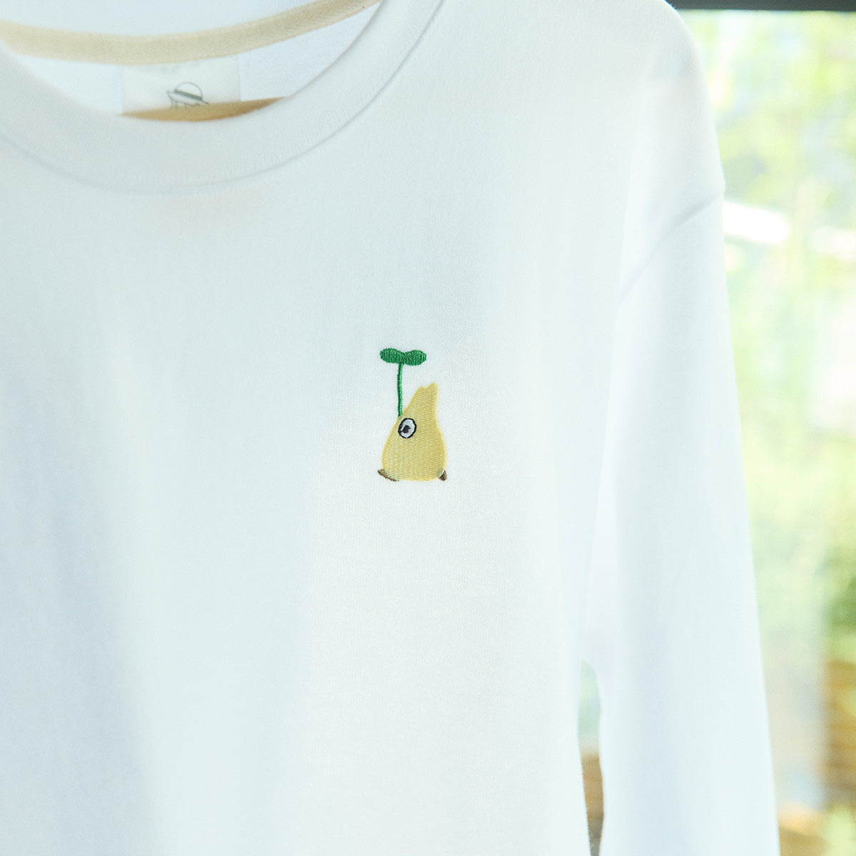 My Neighbor Totoro GBL Opening Motifs Long-Sleeve T-Shirt - official view 8