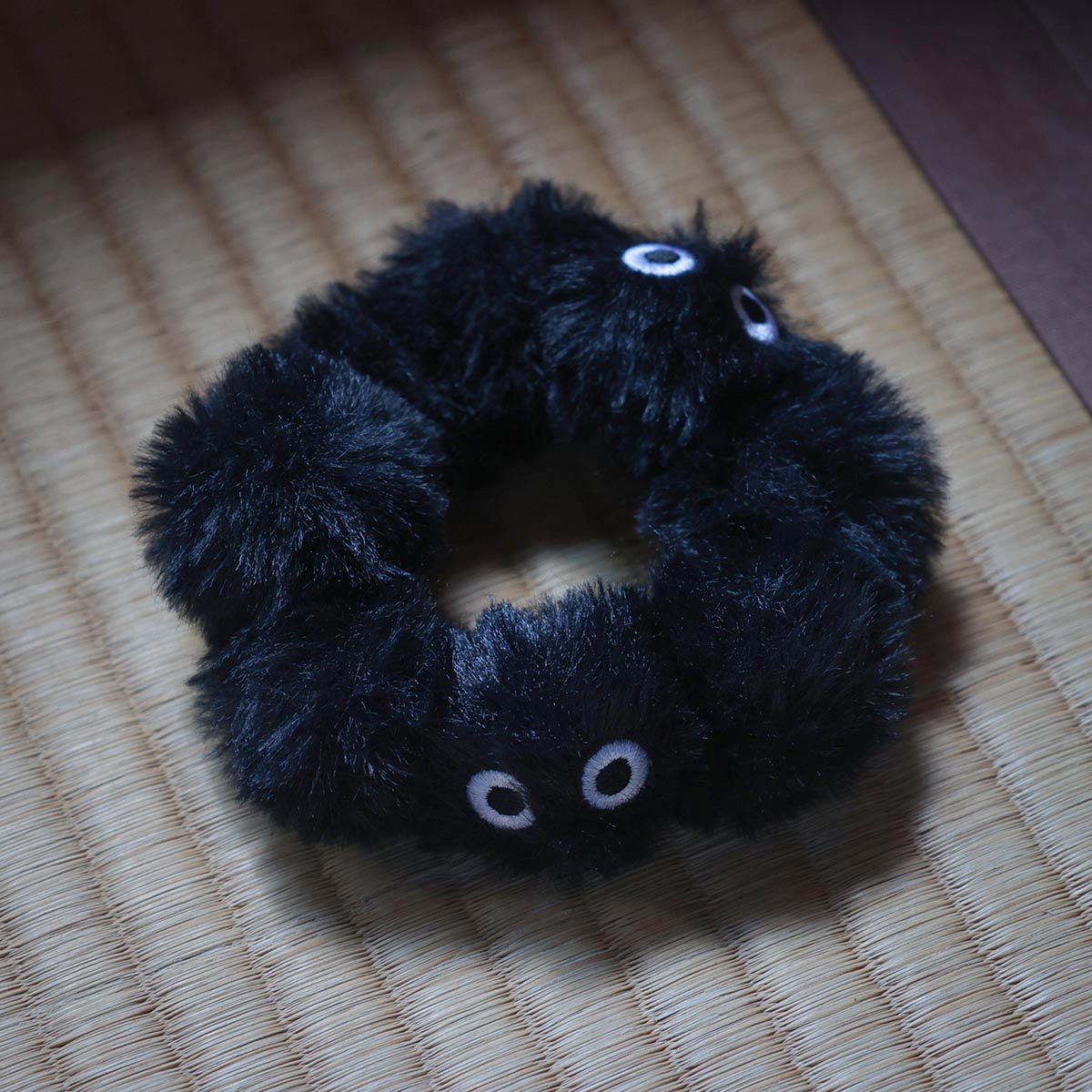 My Neighbor Totoro Hide-and-Seek Soot Sprite Scrunchie - official view 7
