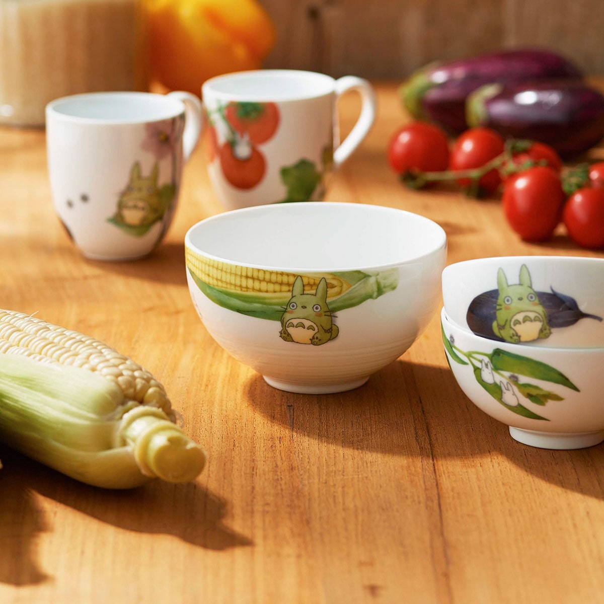 My Neighbor Totoro Noritake Vegetable Tomato Plate 27 cm - official view 4