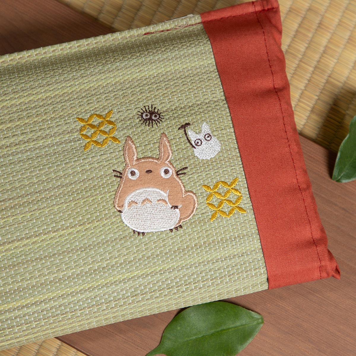 My Neighbor Totoro Retro Igusa Mini Flat Pillow - official view 2