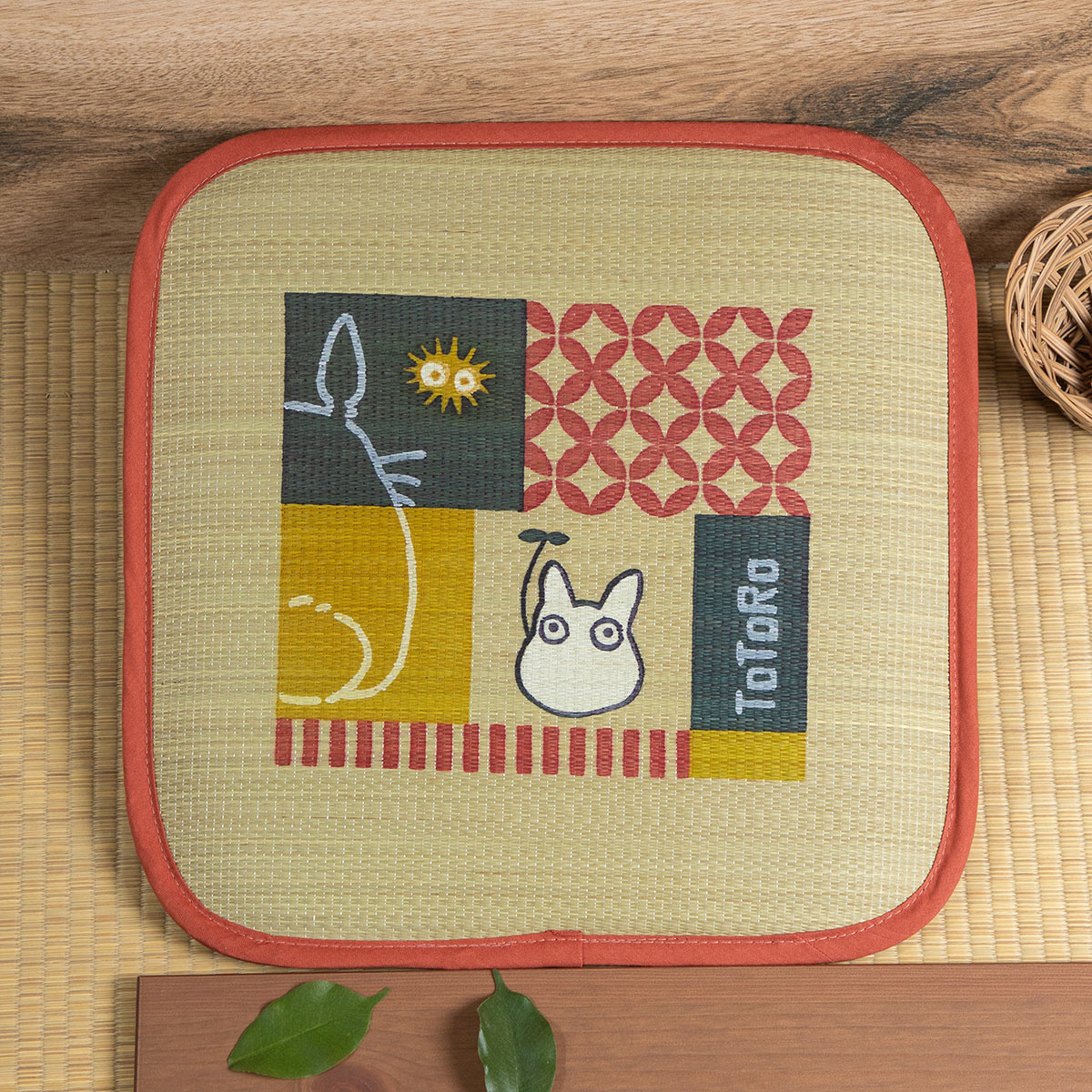 My Neighbor Totoro Retro Igusa Seat Cushion - official view 1