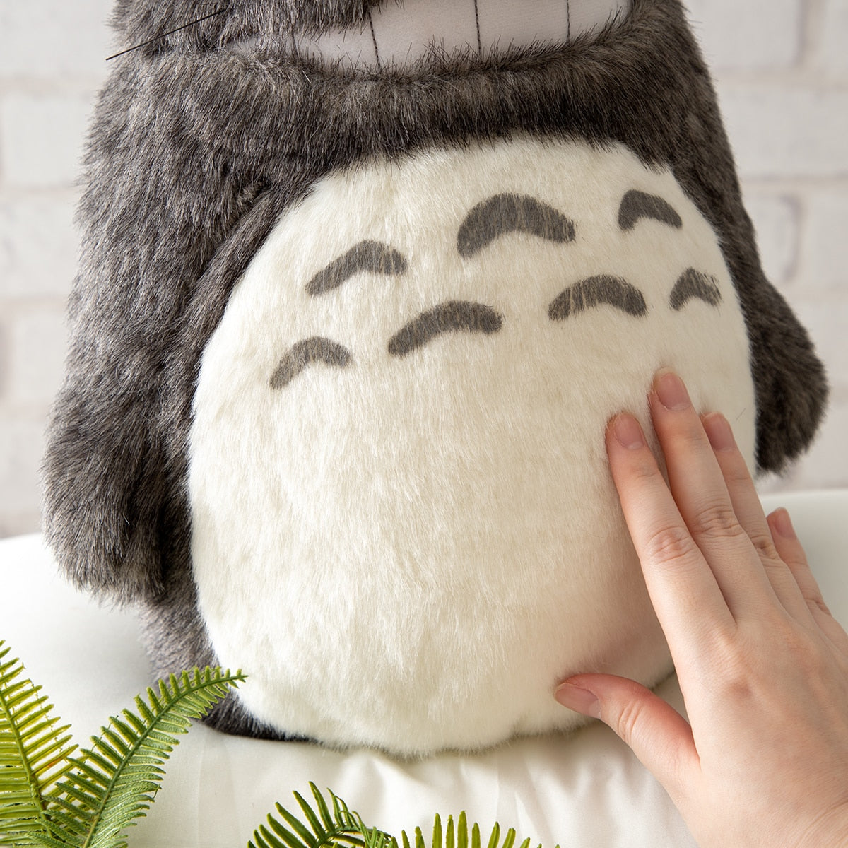 My Neighbor Totoro - Smiling Totoro Plush (2 Sizes) - L - 35 cm - official view 11