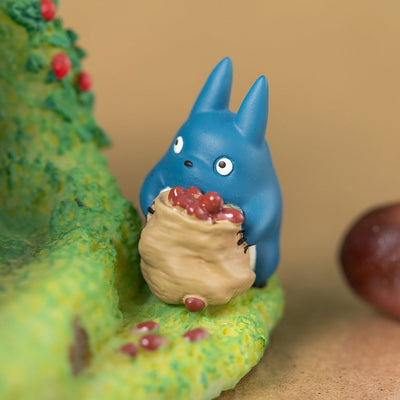 My Neighbor Totoro - Totoro's Home Diorama Pen Stand with Paperweight - official view 7