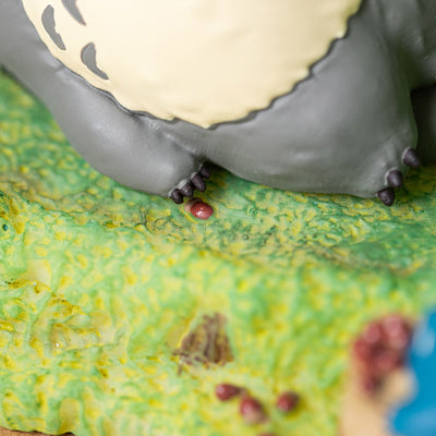 My Neighbor Totoro - Totoro's Home Diorama Pen Stand with Paperweight - official view 10
