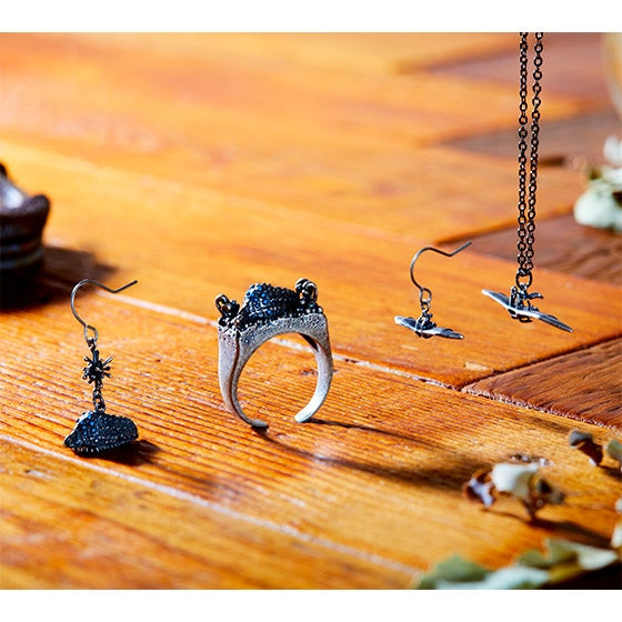 Nausicaä of the Valley of the Wind My Treasure Mehve Necklace - official view 10