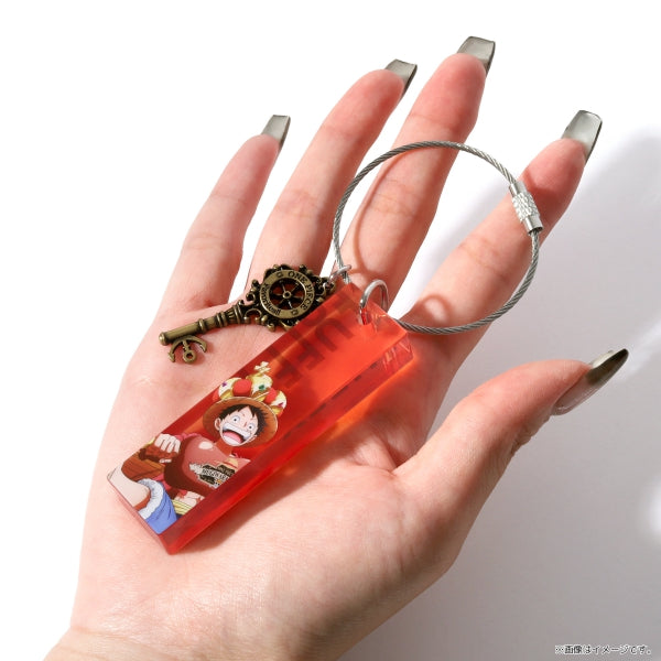 One Piece Favorites!! 14th anniversary Treasure Key Charm, official product visual 2