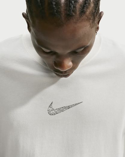 ONE PIECE x Nike Collaboration - Nike Solo Swoosh T-Shirt Gum Gum Battle Axe (2 Types)