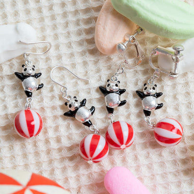 Panda! Go Panda! Ball-Balancing Panny Earrings (2 Types) - Pierced Pair - official view 3