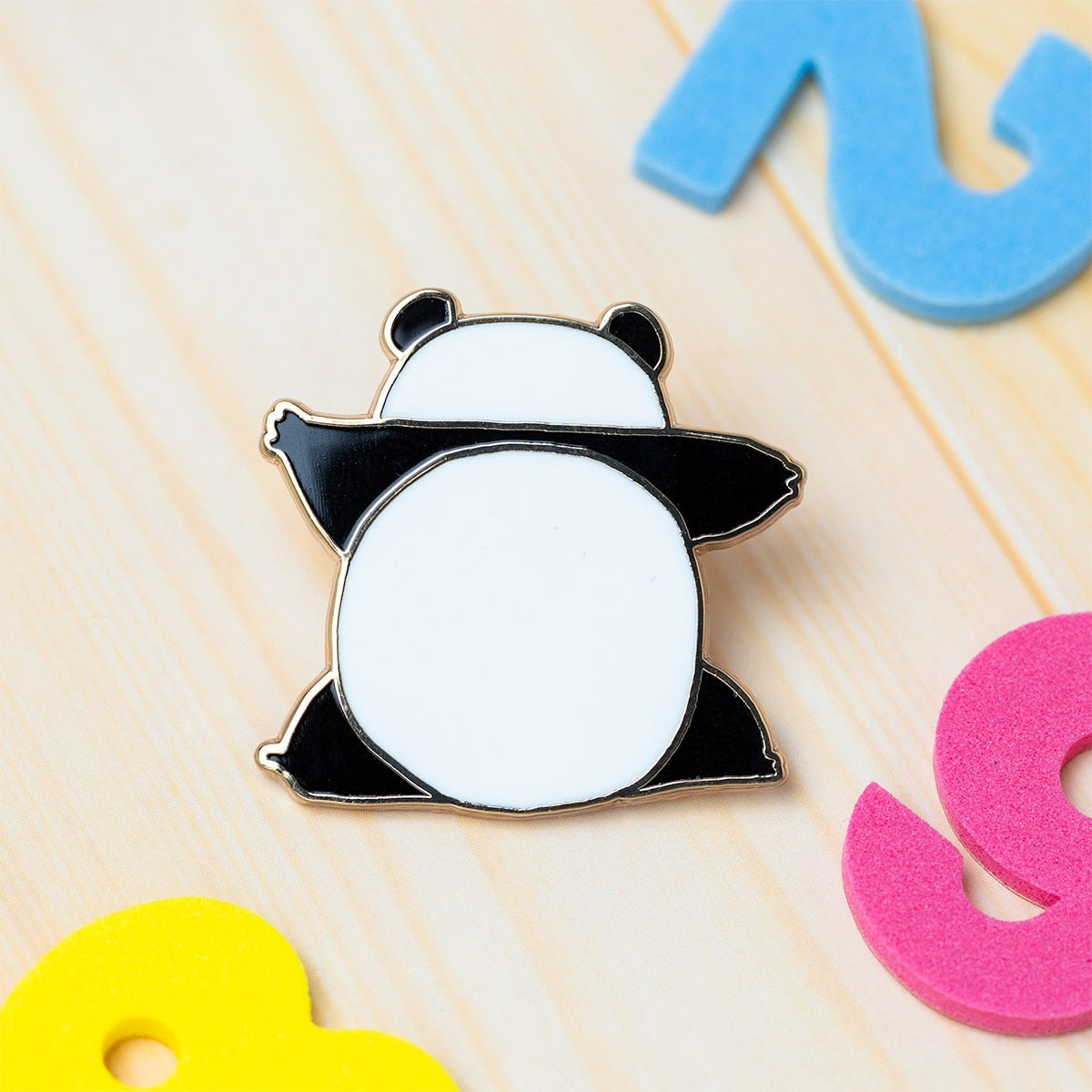 Panda! Go Panda! - Character Pins (3 Types) - Clinging Panny - official view 7