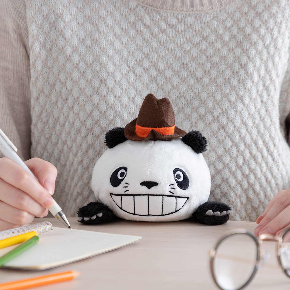 Panda! Go Panda! Funbaruzu Desk Plush (2 Types) - Papanda - official view 3