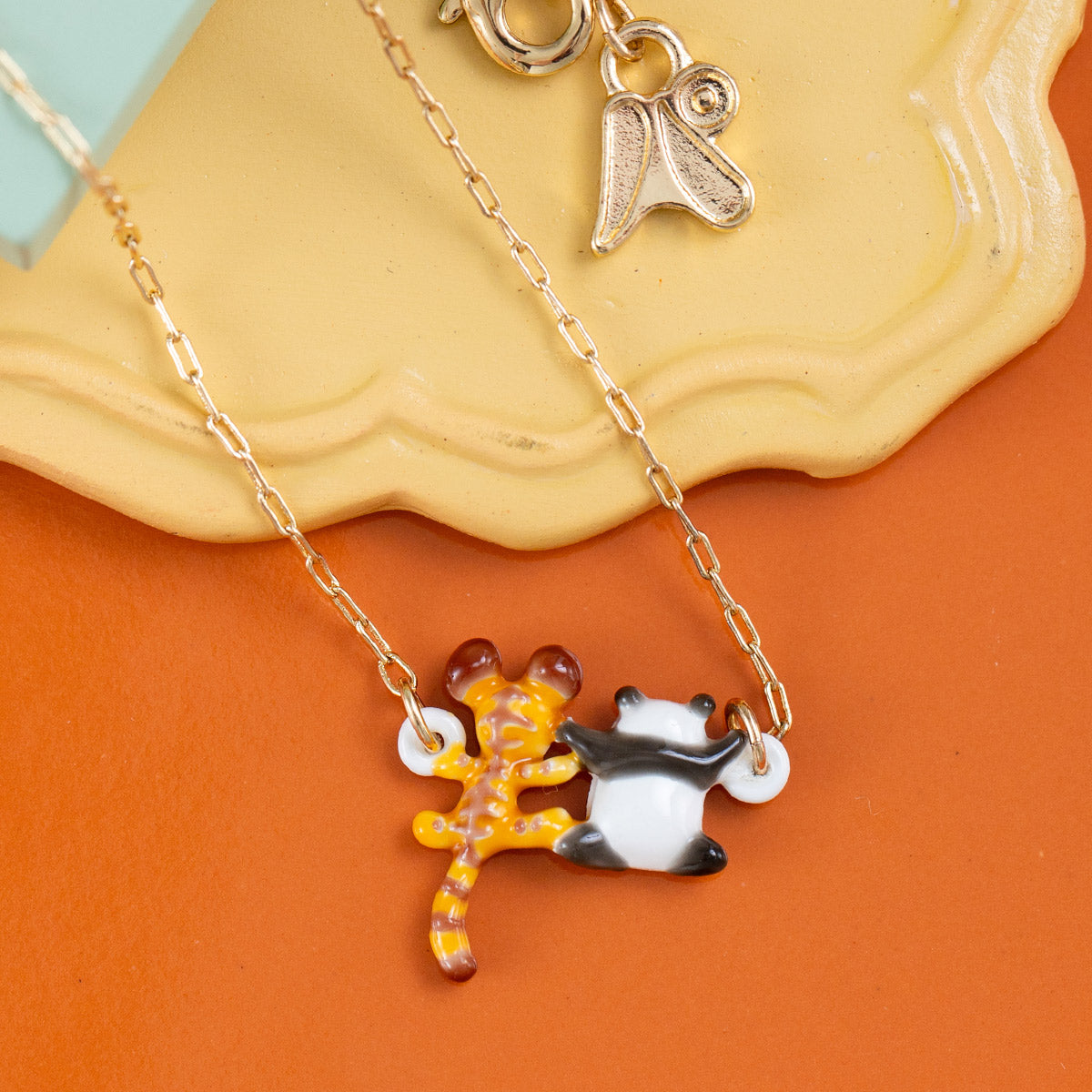 Panda! Go Panda! My Papa Necklace - official view 1