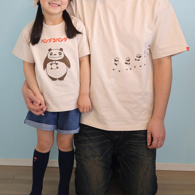 Panda! Go Panda! Nakayoshi Hug T-Shirt - Kids - official view 11