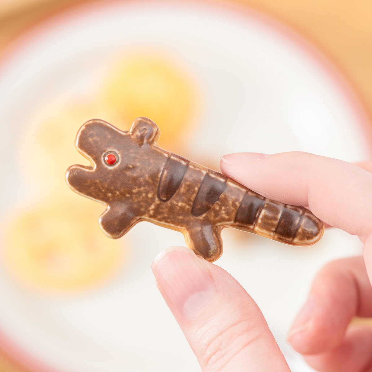 Panda! Go Panda! Tora-chan Cookie Chopstick Rest - official view 3