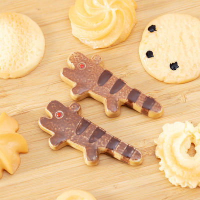 Panda! Go Panda! Tora-chan Cookie Chopstick Rest - official view 6