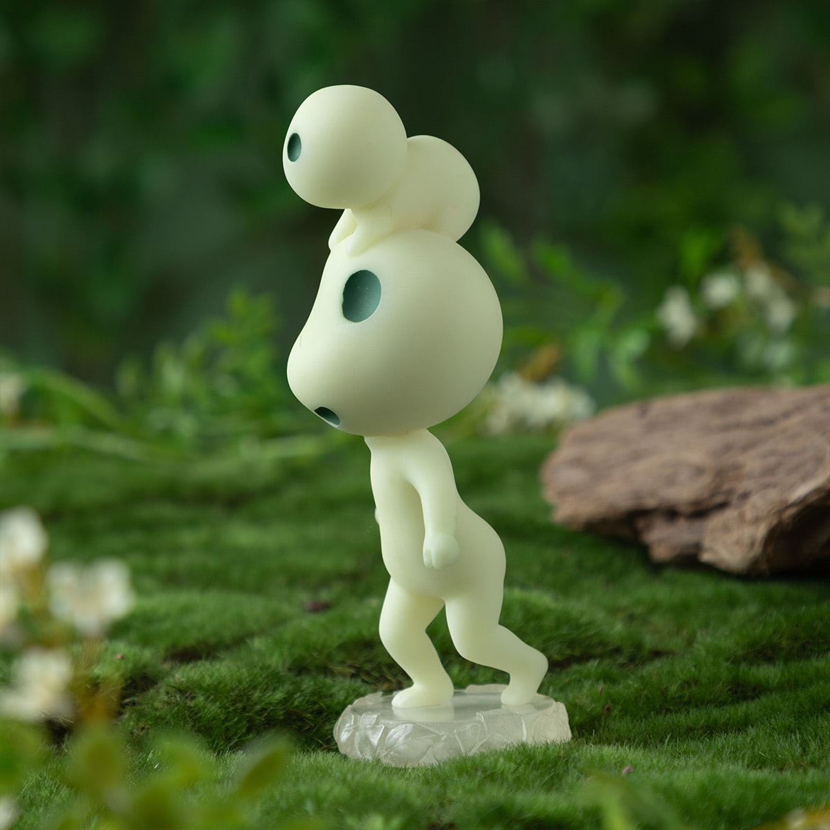 Princess Mononoke Glow-in-the-Dark Kodama Figures (3 Types) - Stacked Kodama - official view 2