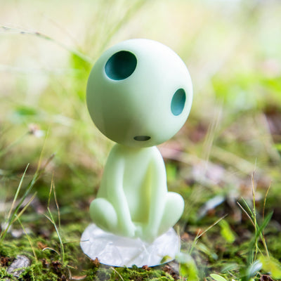 Princess Mononoke Glow-in-the-Dark Kodama Figures (3 Types) - Seated Kodama - official view 29