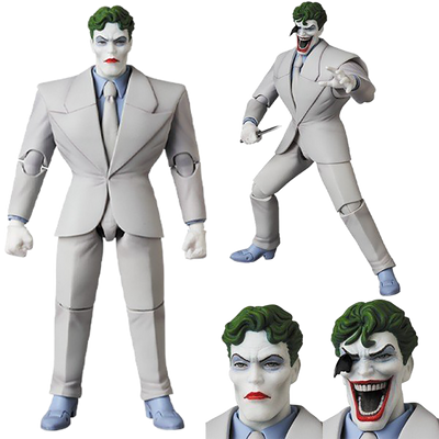 MAFEX No.124 - JOKER (The Dark Knight Returns)