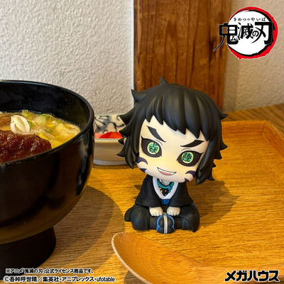 Demon Slayer Rukappu (Look Up) - Zenitsu Agatsuma Mun! Ver. & Kaigaku Figure Set - Official View 19
