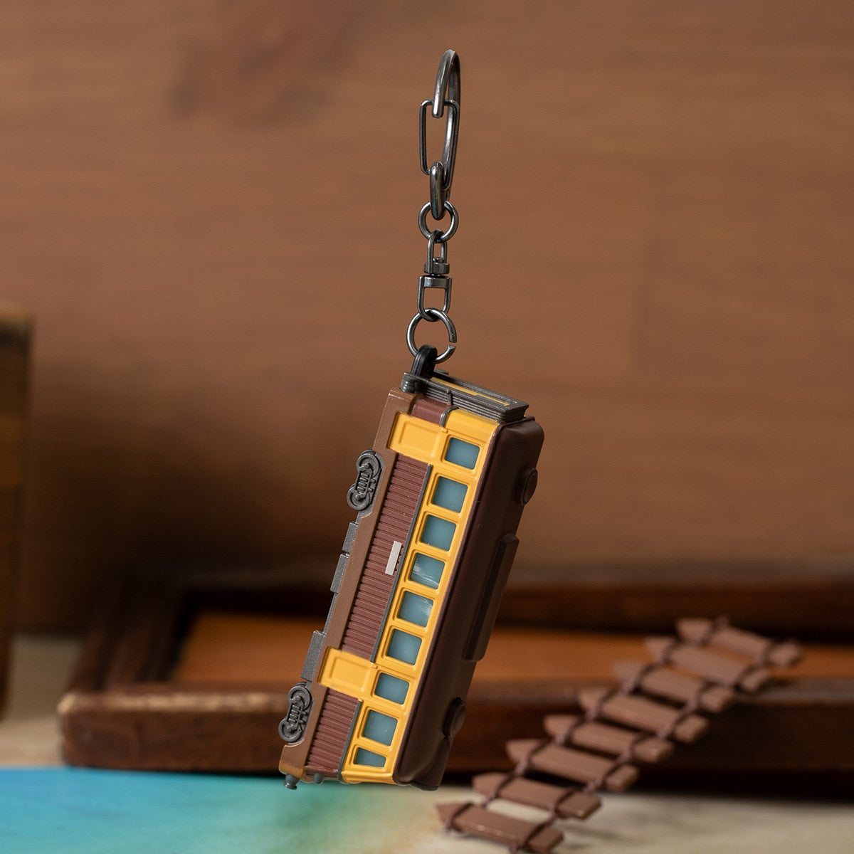 Spirited Away - GBL Sea Railway Light-Up Keyring - official view 11