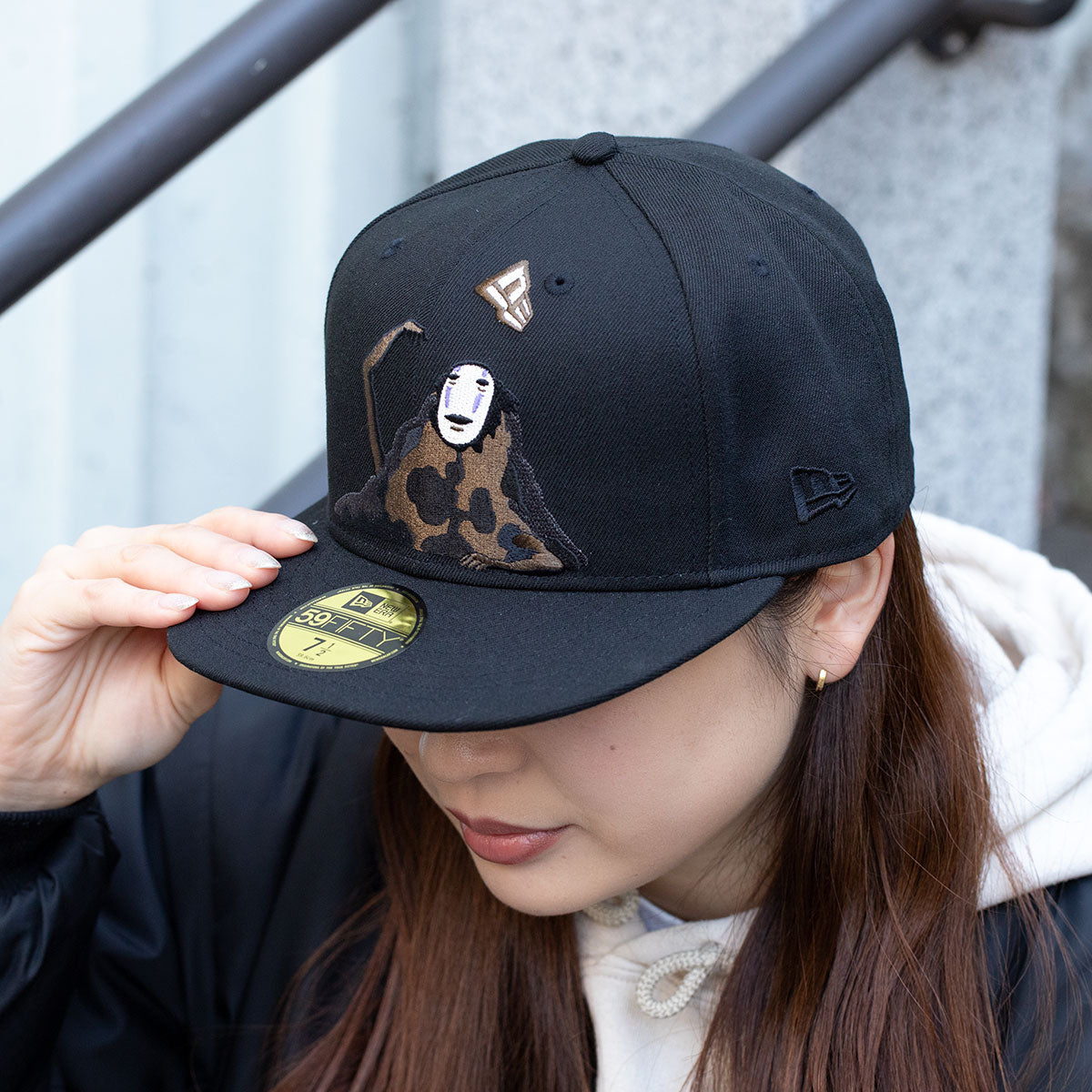 Spirited Away NEW ERA 59FIFTY Collaboration Cap - No-Face - official view 4