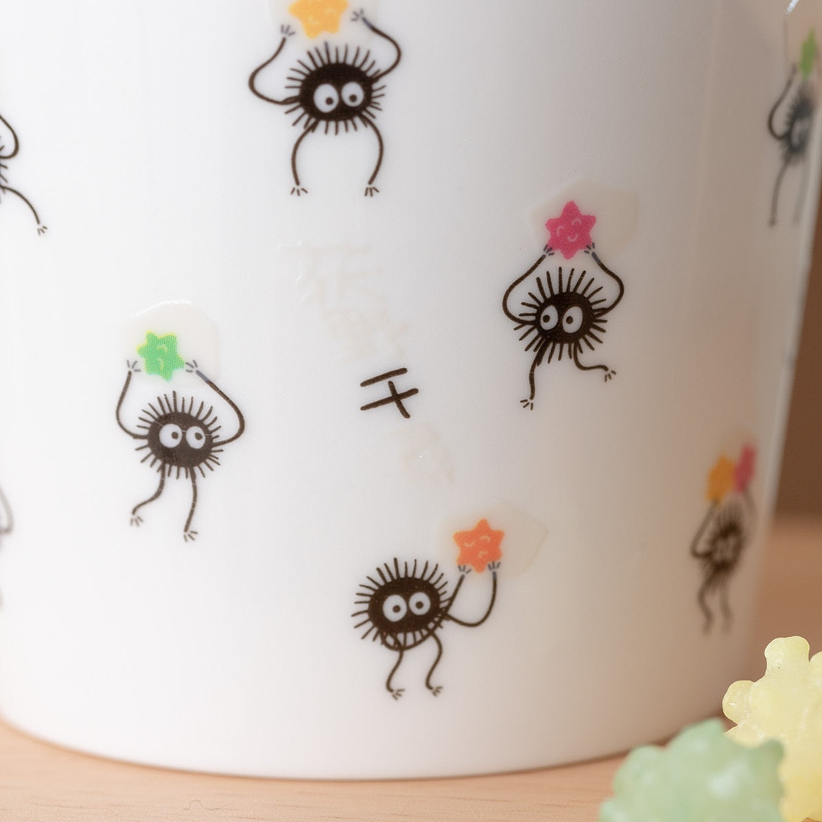 Spirited Away - No-Face and Soot Sprites Heat-Reveal Mug 300 ml - official view 10