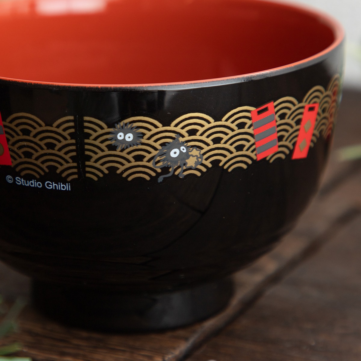 Spirited Away No-Face Lacquer-Style Soup Bowl N2 - official view 3