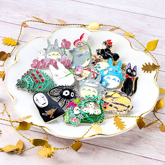 Spirited Away No-Face Rhinestone Metal Brooch GB-09 - official view 4