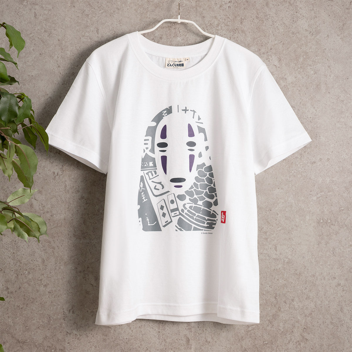 Spirited Away No-Face Stamp T-Shirt - White - official view 4