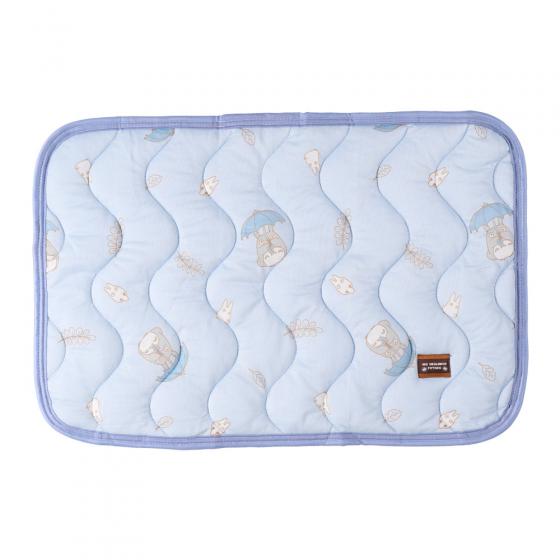 Studio Ghibli Cool-Touch Pillow Pads (3 Types) - Totoro Rainy Day - official view 2