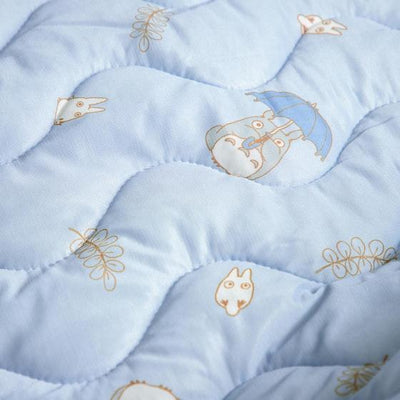 Studio Ghibli Cool-Touch Pillow Pads (3 Types) - Totoro Rainy Day - official view 4