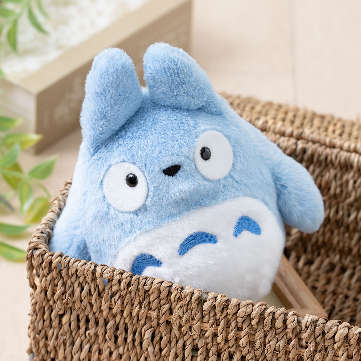 Studio Ghibli - Fluffy Otedama Plush M (7 Types) - Blue Totoro - official view 8