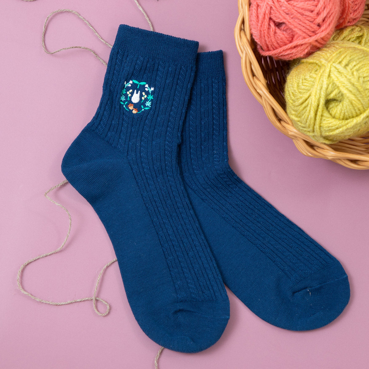 Studio Ghibli Icon-Embroidered Socks 23-25 cm (4 Types) - Totoro Forest Motifs - official view 1