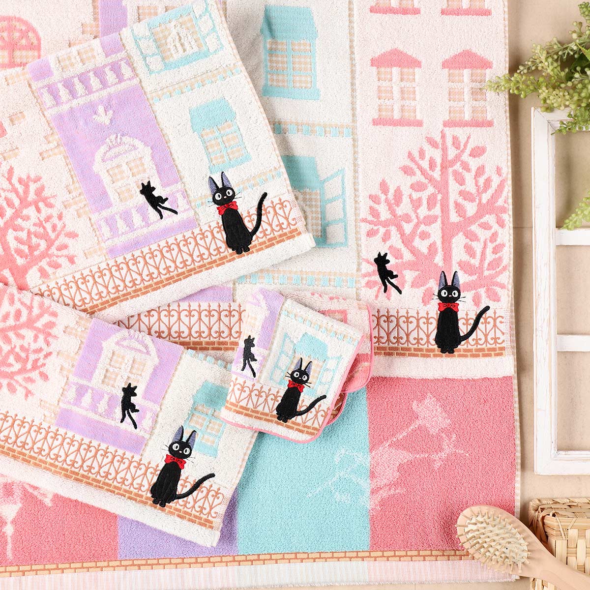 Studio Ghibli - Illustrated Mini Towels (33 Types) - Kiki Apartment - official view 4