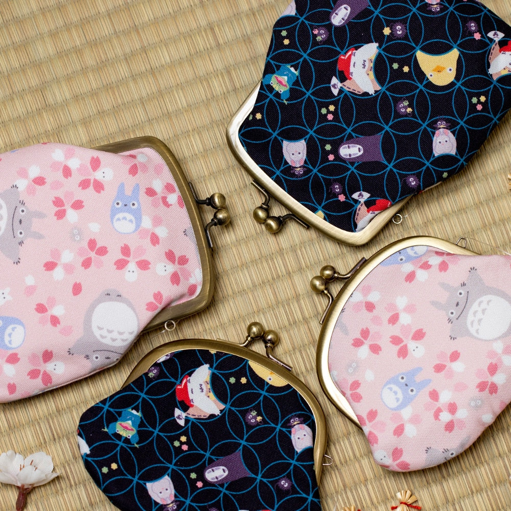 Studio Ghibli Metal-Clasp Multi Cases (2 Types) - Hanami Totoro - official view 4