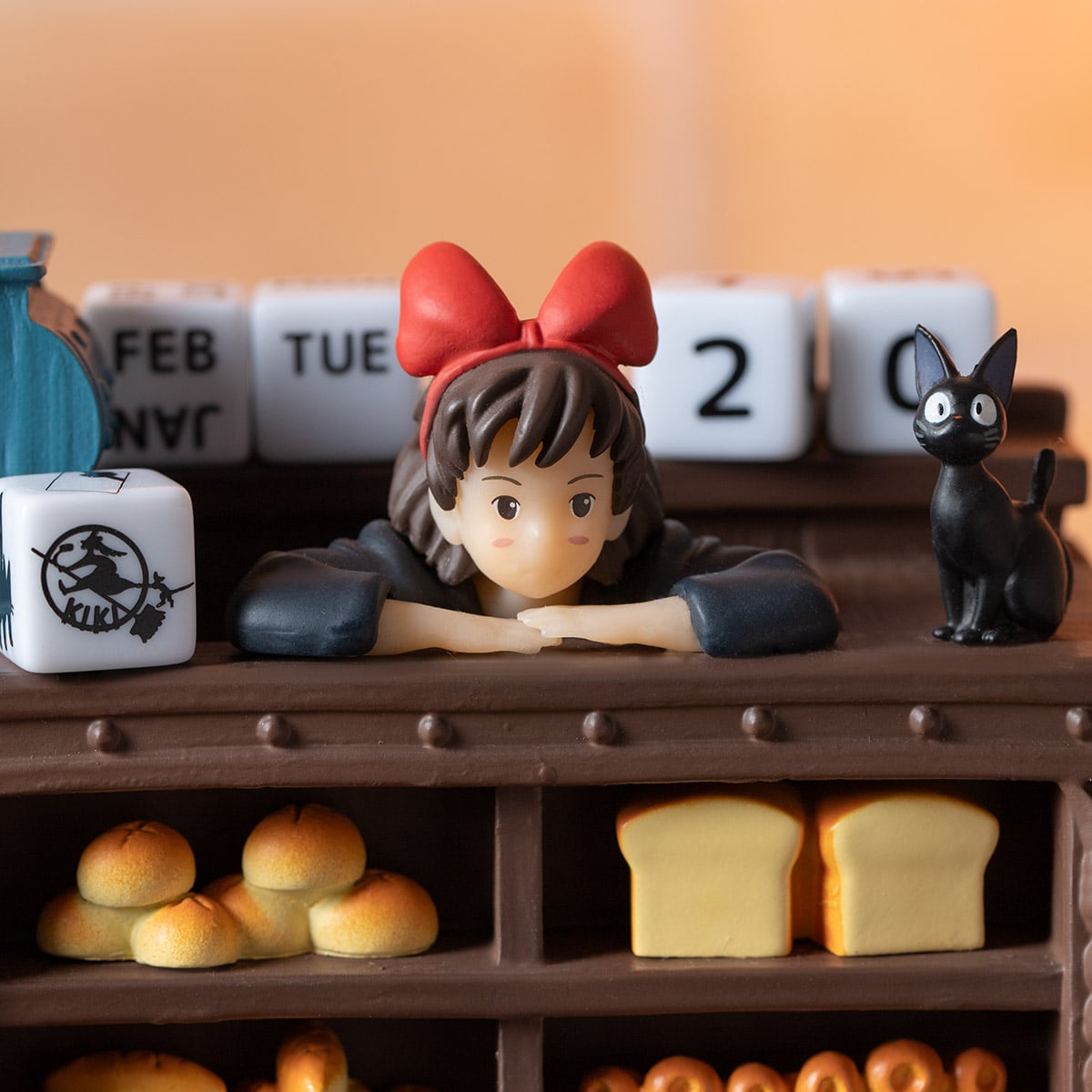 Studio Ghibli Sculpted Perpetual Calendars (4 Types) - Kiki at the Bakery Counter - official view 3