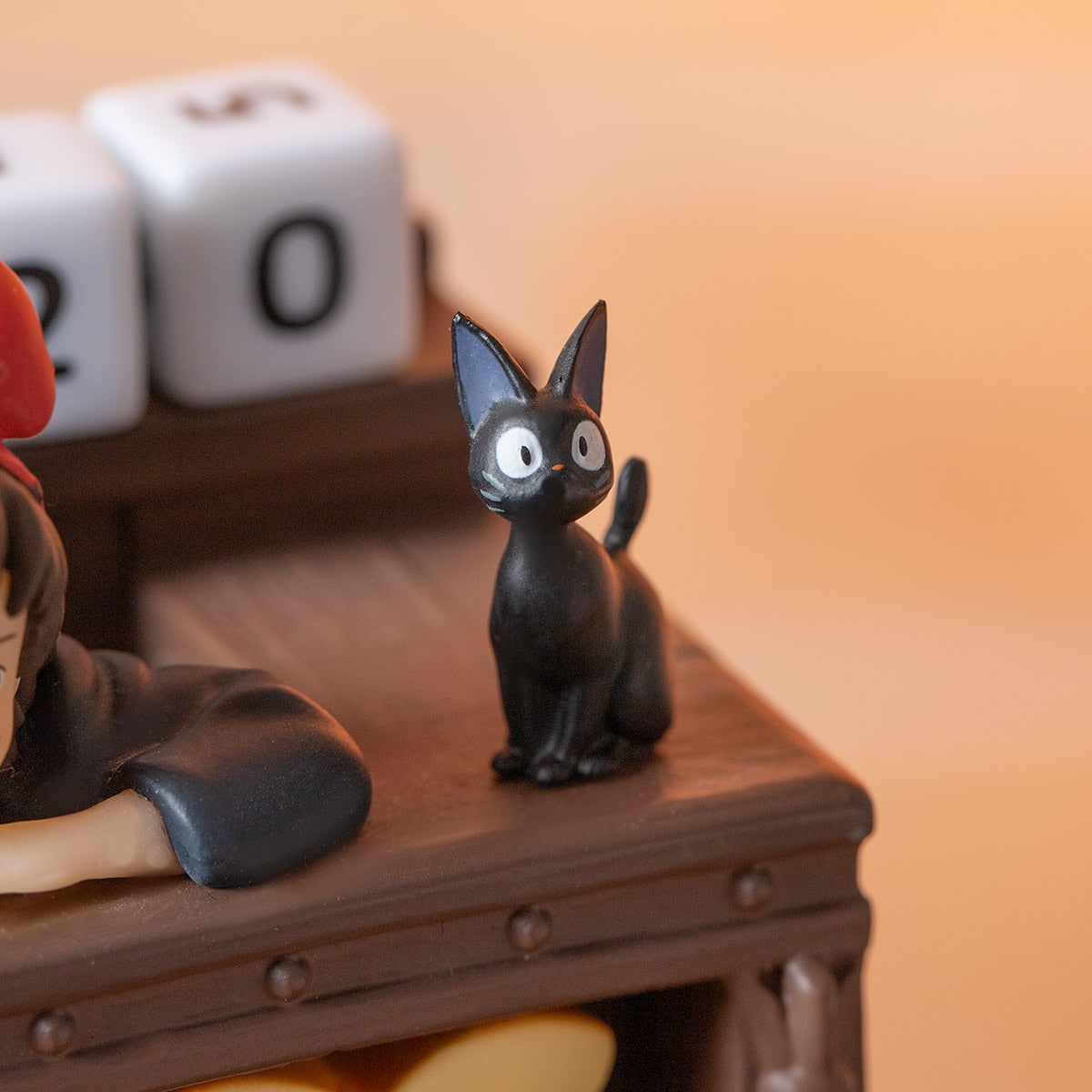 Studio Ghibli Sculpted Perpetual Calendars (4 Types) - Kiki at the Bakery Counter - official view 4
