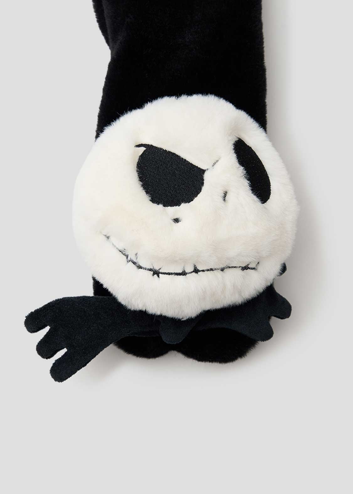 The Nightmare Before Christmas Graniph Jack Face Plush Scarf, official product photo 3