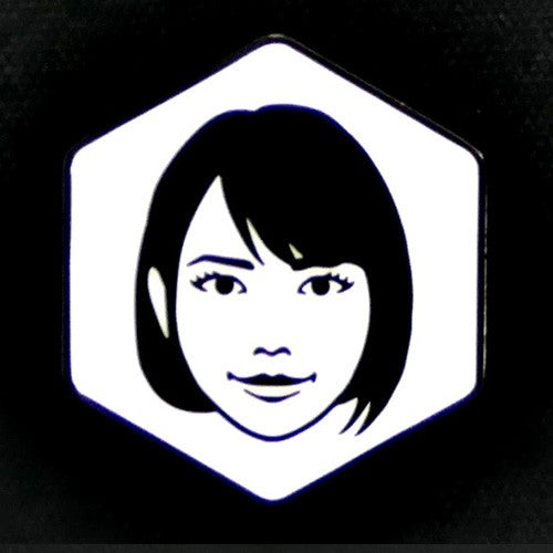 Yakuza character face pin - Saeko Mukoda