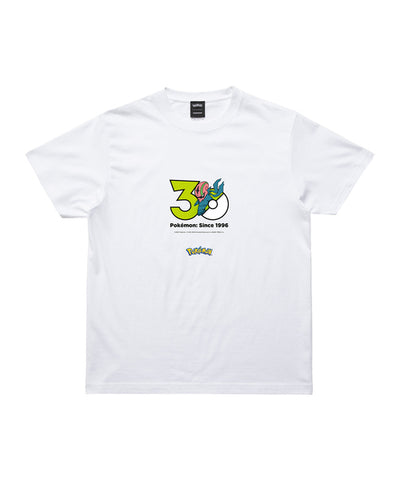 Accelgor - Official Product Image 1